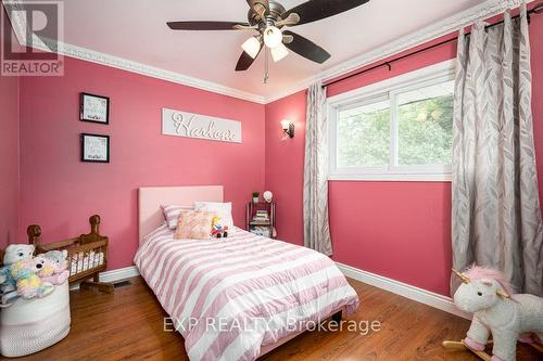 34 Taylor Drive, Prince Edward County (Ameliasburgh), ON - Indoor Photo Showing Bedroom