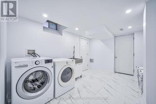 87 Alhart Street, Richmond Hill (Jefferson), ON - Indoor Photo Showing Laundry Room