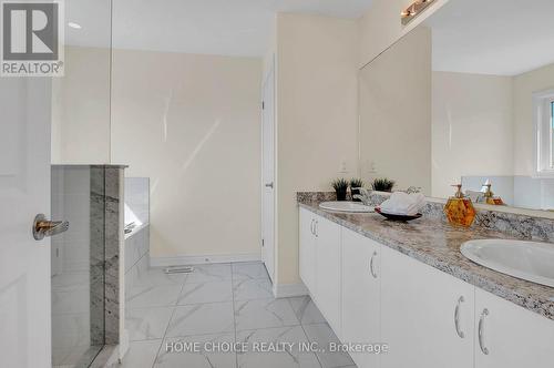 143 Terry Fox Drive, Barrie, ON - Indoor Photo Showing Bathroom