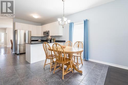 8 Orleans Avenue, Barrie (Innis-Shore), ON - Indoor