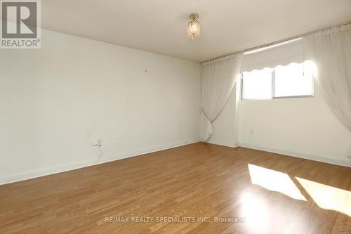 1602 - 820 Burnhamthorpe Road, Toronto (Markland Wood), ON - Indoor Photo Showing Other Room