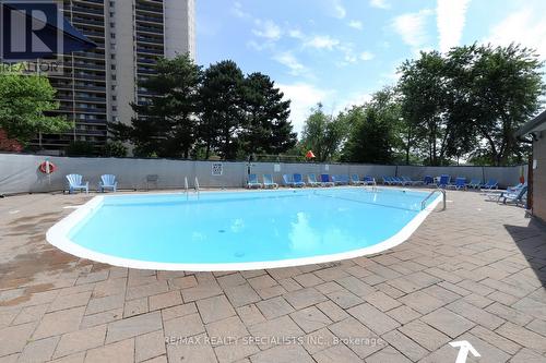 1602 - 820 Burnhamthorpe Road, Toronto (Markland Wood), ON - Outdoor With In Ground Pool With Backyard