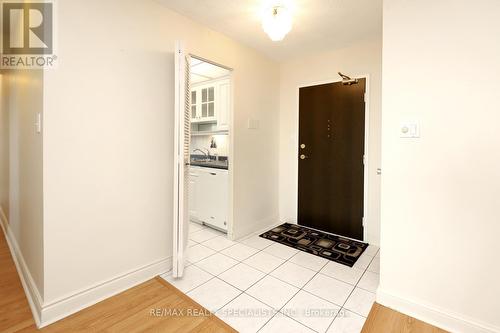 1602 - 820 Burnhamthorpe Road, Toronto (Markland Wood), ON - Indoor Photo Showing Other Room