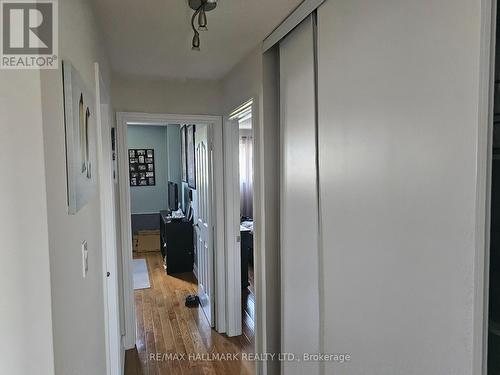 30 Merton Road, Brampton (Brampton North), ON - Indoor Photo Showing Other Room