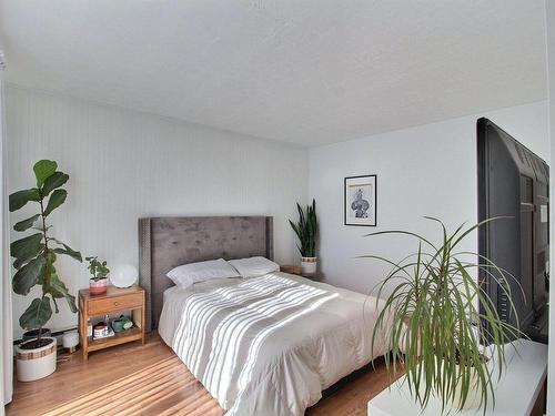 Chambre Ã  coucher principale - 3265  - 3267 7E Rue, Val-D'Or, QC - Indoor Photo Showing Bedroom