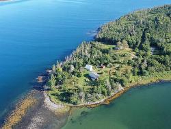 93 Sperry Road  West Green Harbour, NS B0T 1L0