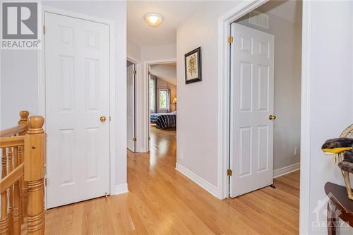 274 Deercroft Avenue, Ottawa, ON - Indoor Photo Showing Other Room