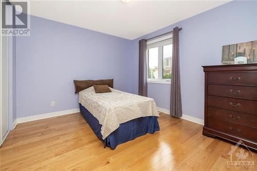 274 Deercroft Avenue, Ottawa, ON - Indoor Photo Showing Bedroom