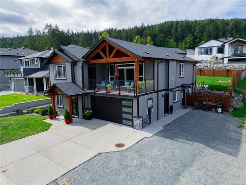 870 Russell Rd, Ladysmith, BC 