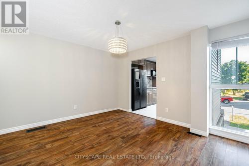 91 Scott Crescent, Barrie (Letitia Heights), ON - Indoor Photo Showing Other Room