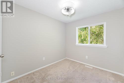 91 Scott Crescent, Barrie (Letitia Heights), ON - Indoor Photo Showing Other Room