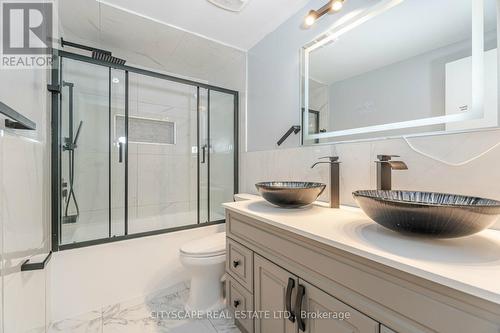 91 Scott Crescent, Barrie (Letitia Heights), ON - Indoor Photo Showing Bathroom