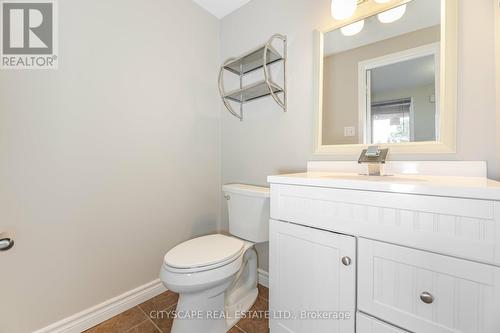 91 Scott Crescent, Barrie (Letitia Heights), ON - Indoor Photo Showing Bathroom