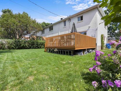 Garden - 353 Av. Glengarry, Mont-Royal, QC - Outdoor With Deck Patio Veranda