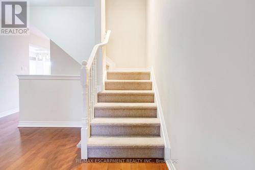 6411 Shapton Crescent, Niagara Falls, ON - Indoor Photo Showing Other Room