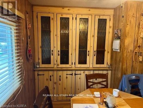 11 Beverly Road, Kawartha Lakes (Janetville), ON - Indoor Photo Showing Dining Room