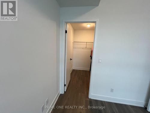 614 - 2489 Taunton Road, Oakville, ON - Indoor Photo Showing Other Room