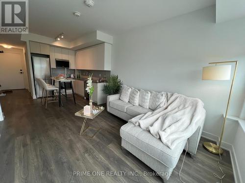 614 - 2489 Taunton Road, Oakville, ON - Indoor Photo Showing Living Room