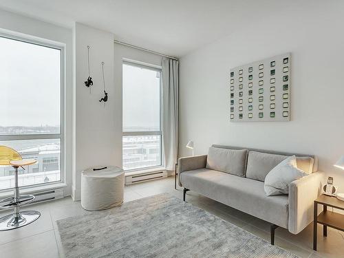 Chambre Ã Â coucher - 401-1025 Rue De La Commune E., Montréal (Ville-Marie), QC - Indoor Photo Showing Living Room