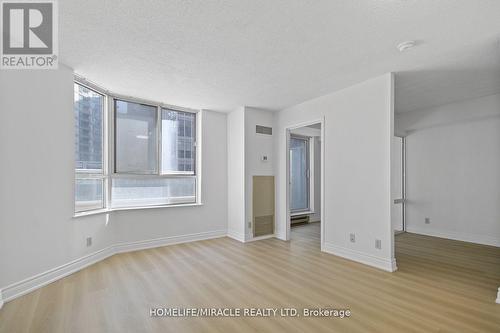 609 - 44 Gerrard Street, Toronto, ON - Indoor Photo Showing Other Room