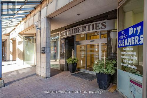 609 - 44 Gerrard Street, Toronto, ON - Outdoor