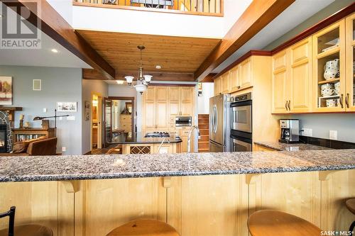 12 Watson Bay, Mckillop Rm No. 220, SK - Indoor Photo Showing Kitchen With Stainless Steel Kitchen With Upgraded Kitchen