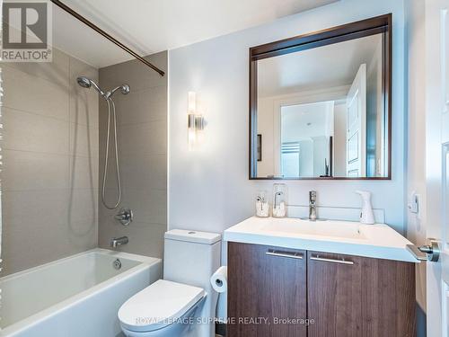 1409 - 15 Viking Lane, Toronto, ON - Indoor Photo Showing Bathroom