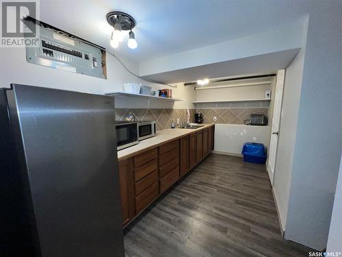 2038 Toronto Street, Regina, SK - Indoor Photo Showing Kitchen With Double Sink