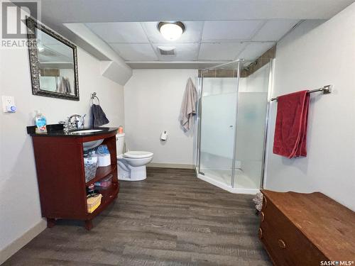 2038 Toronto Street, Regina, SK - Indoor Photo Showing Bathroom