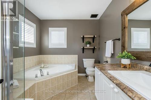 14 Cranberry Heights, Wasaga Beach, ON - Indoor Photo Showing Bathroom