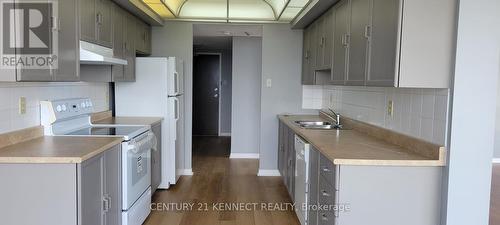 1213 - 4725 Sheppard Avenue E, Toronto, ON - Indoor Photo Showing Kitchen With Double Sink