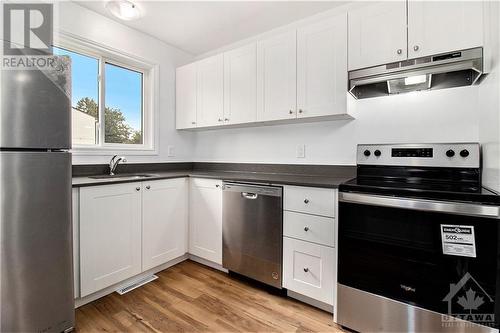 1444 Foxwell St Street, Ottawa, ON - Indoor Photo Showing Kitchen