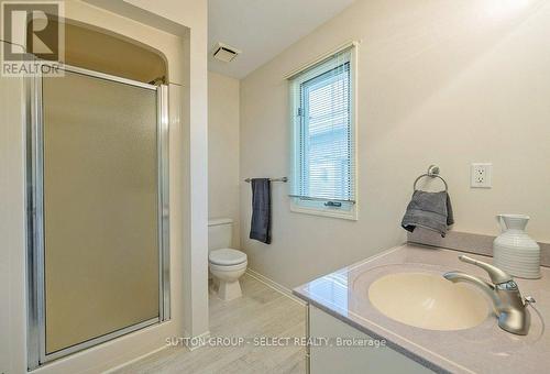 34 - 14 Doon Drive, London, ON - Indoor Photo Showing Bathroom