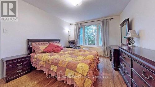 40 Sumner Heights Drive, Toronto (Bayview Village), ON - Indoor Photo Showing Bedroom