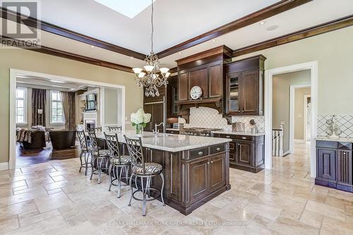 15 Awesome Again Lane, Aurora (Bayview Southeast), ON - Indoor Photo Showing Dining Room