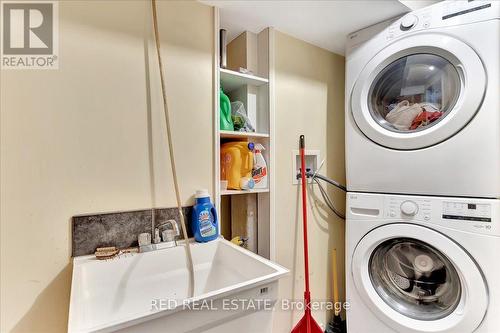 41 Macmillan Crescent, Barrie (Painswick North), ON - Indoor Photo Showing Laundry Room