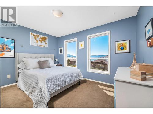 661 Mt. York Drive, Coldstream, BC - Indoor Photo Showing Bedroom