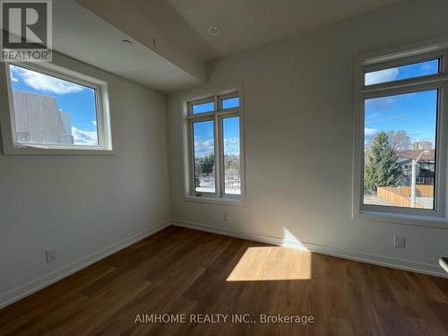 26 - 100 Bartley Drive, Toronto (Victoria Village), ON - Indoor Photo Showing Other Room