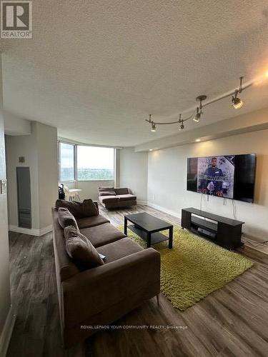 1510 - 236 Albion Road, Toronto (Elms-Old Rexdale), ON - Indoor Photo Showing Living Room