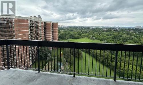 1510 - 236 Albion Road, Toronto (Elms-Old Rexdale), ON - Outdoor