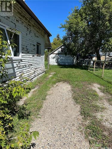 408 Railway Avenue, Rocanville, SK - Outdoor