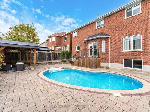 38 Sandringham Dr, Barrie, ON - Outdoor With In Ground Pool With Exterior