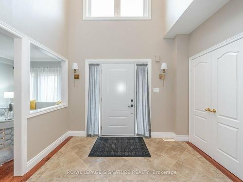 38 Sandringham Dr, Barrie, ON - Indoor Photo Showing Other Room