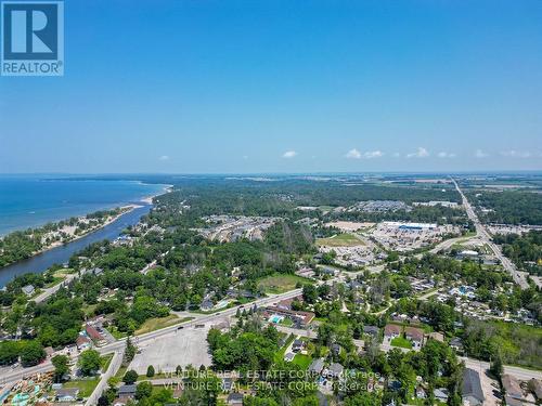 74 Forest Avenue, Wasaga Beach, ON 