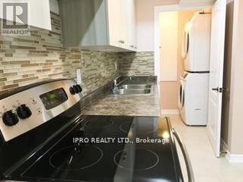 Bsmt - 18 Kippen Court, Brampton, ON - Indoor Photo Showing Kitchen With Double Sink