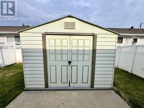 14 204 8Th Street, 100 Mile House, BC 