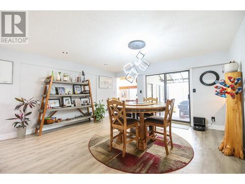 8516 32Nd Avenue, Osoyoos, BC - Indoor Photo Showing Dining Room