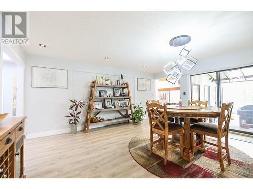 8516 32Nd Avenue, Osoyoos, BC - Indoor Photo Showing Dining Room