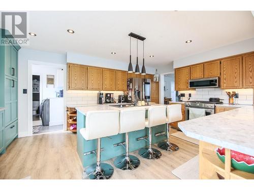 8516 32Nd Avenue, Osoyoos, BC - Indoor Photo Showing Kitchen