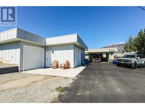 8516 32Nd Avenue, Osoyoos, BC - Outdoor